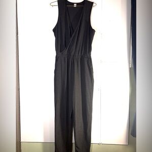 Old Navy Charcoal Sleeveless Jumpsuit, size M,  great condition.